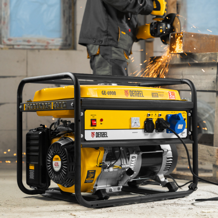 Бензиновый генератор DENZEL GE 6900 фото