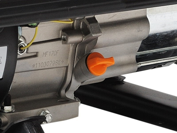 Бензиновый генератор Hyundai HY 12000LE-3 для дома фото