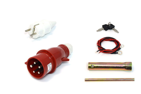 Бензиновый генератор ТСС SGG 10000EH3A для дома фото