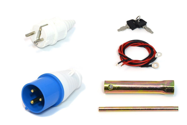 Бензиновый генератор ТСС SGG 7000EA в кожухе МК-1.1 армейский фото